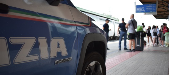 Operazione “RAIL SAFE DAY”: Controlli della Polizia di Stato nelle stazioni ferroviarie del Lazio.