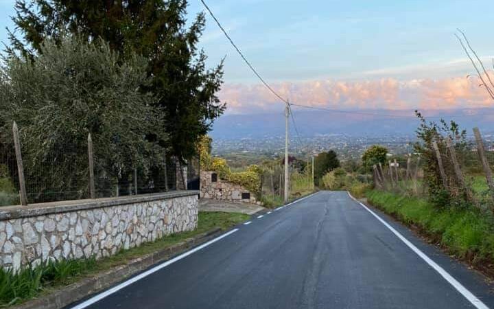 D’Acuti Monte Compatri, terminato il manto stradale a Via Fontana delle Cannetacce