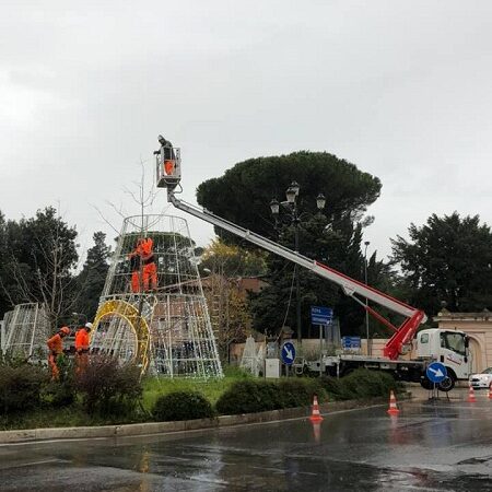 Albano si prepara al Natale: a breve pronte le luminarie al centro e nelle frazioni