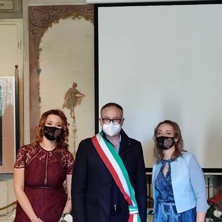 Albano – Borelli celebra unione civile tra due cittadine, Federica e Alessandra