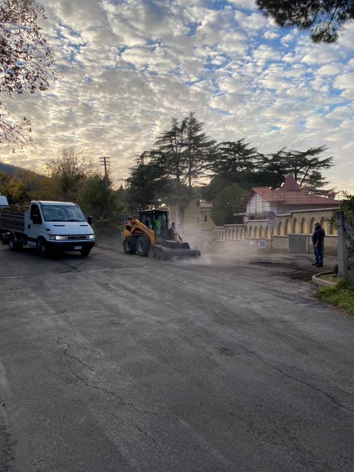 Monte Compatri, lavori di bonifica e ripristino stradale in Via Palocci e Via Serranti