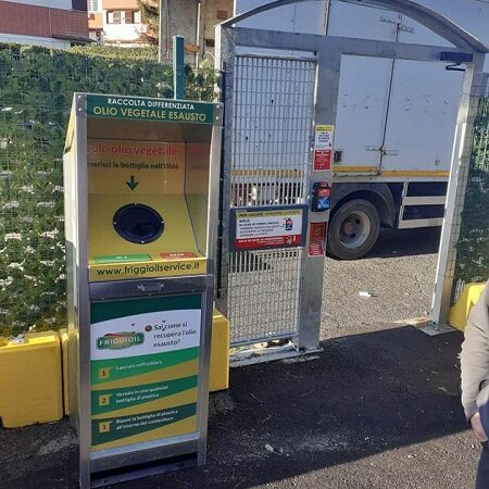 Monte Porzio, arrivano i nuovi raccoglitori per gli oli esausti