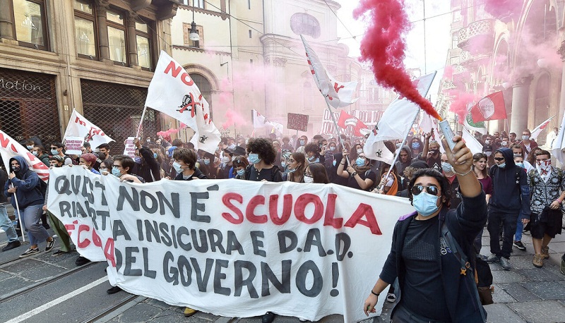 Ciampino, Diritti in Comune: “Solidali e complici con gli studenti dei Castelli Romani”