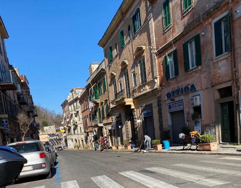 Monte Compatri, consiglieri PD puliscono le strade. L’elogio di D’Acuti