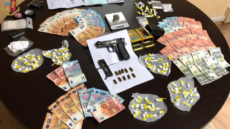 Roma – San Giovanni, 4 persone arrestate e 1 denunciata: sequestrata una pistola e 150 grammi di cocaina