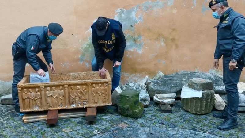 Guardia di Finanza, Grottaferrata: Scoperto “museo privato”: denunciato proprietario