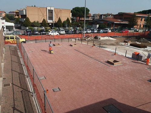 Morena (Roma), prende forma la nuova Piazza Castrolibero