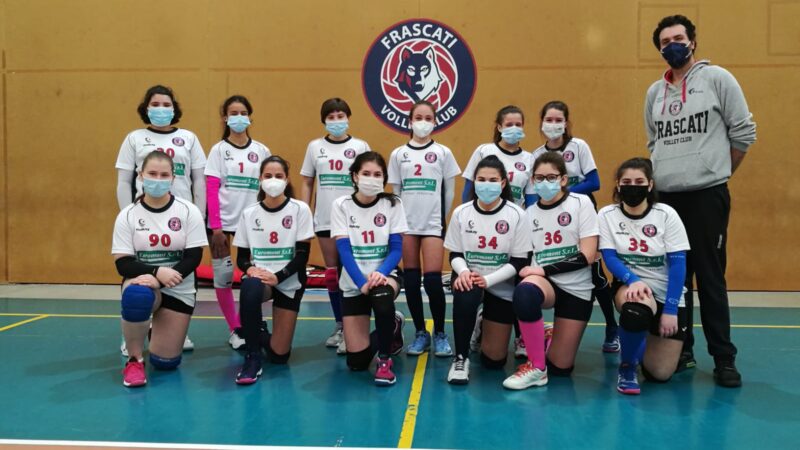 Volley Club Frascati, bell’esordio dell’Under 13 femminile. De Gregorio: “Oltre le previsioni”