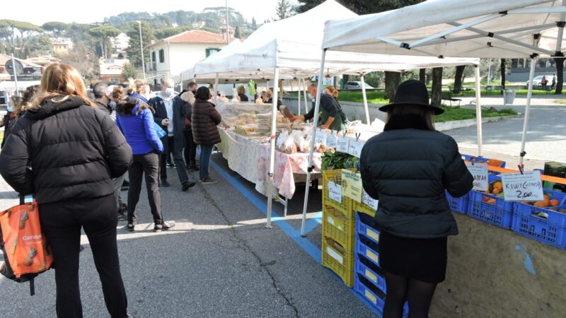 Grottaferrata rivuole il Mercato Contadino in piazza Alcide de Gasperi