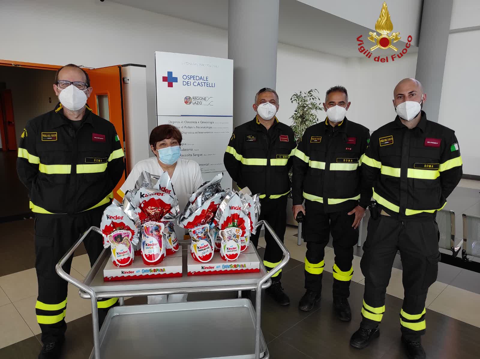 Ariccia, la “Pasqua Solidale” dei Vigili del Fuoco al NOC: sorrisi e uova di cioccolato ai piccoli pazienti