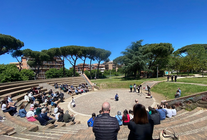 Ciampino, l’Amministrazione premia i vincitori del Concorso letterario nazionale “Giungi a EmozionArti” (FOTO)