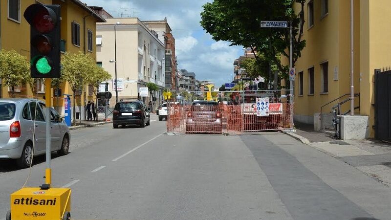 Pomezia, al via installazione dissuasori a scomparsa su Via Roma