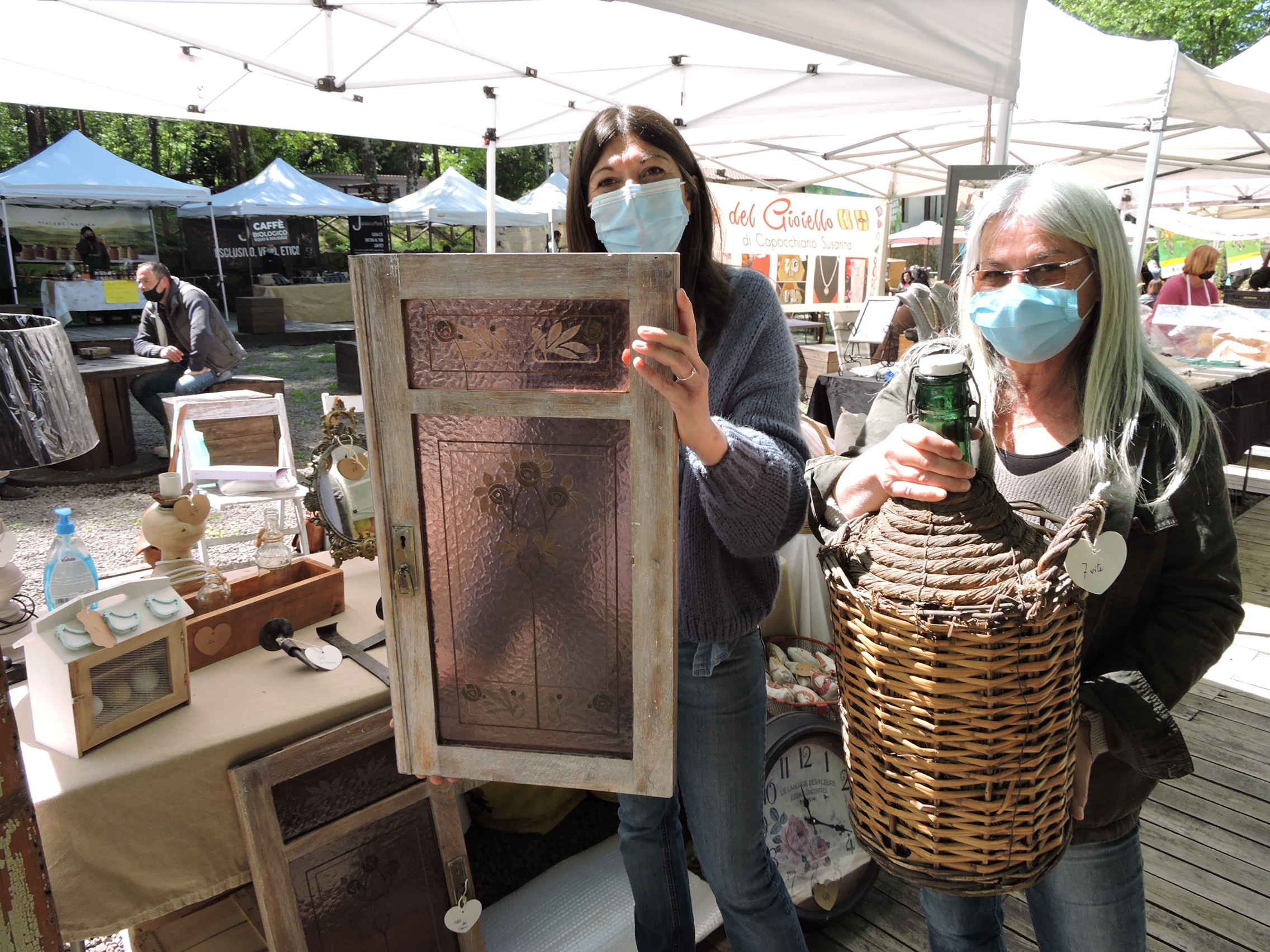 Ariccia, le creazioni OPI raccolgono molto apprezzamento: Il fascino del Vintage (foto)