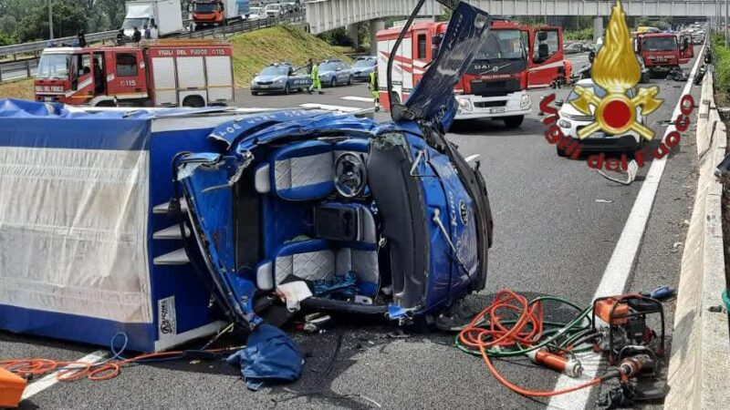 Roma, incidente stradale avvenuto sul G.R.A. direzione Romanina