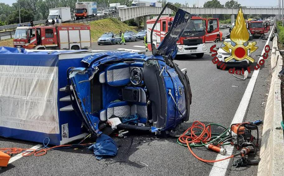 Roma, incidente stradale avvenuto sul G.R.A. direzione Romanina