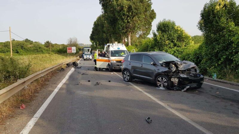 Monte Compatri, incidente mortale su via Casilina, muore 50enne romano