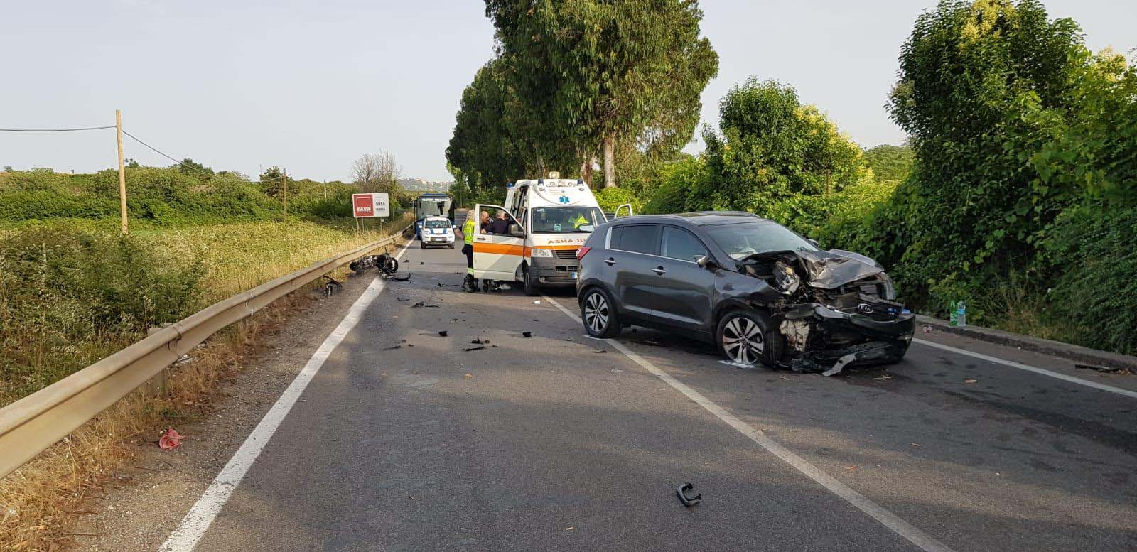 Monte Compatri, incidente mortale su via Casilina, muore 50enne romano