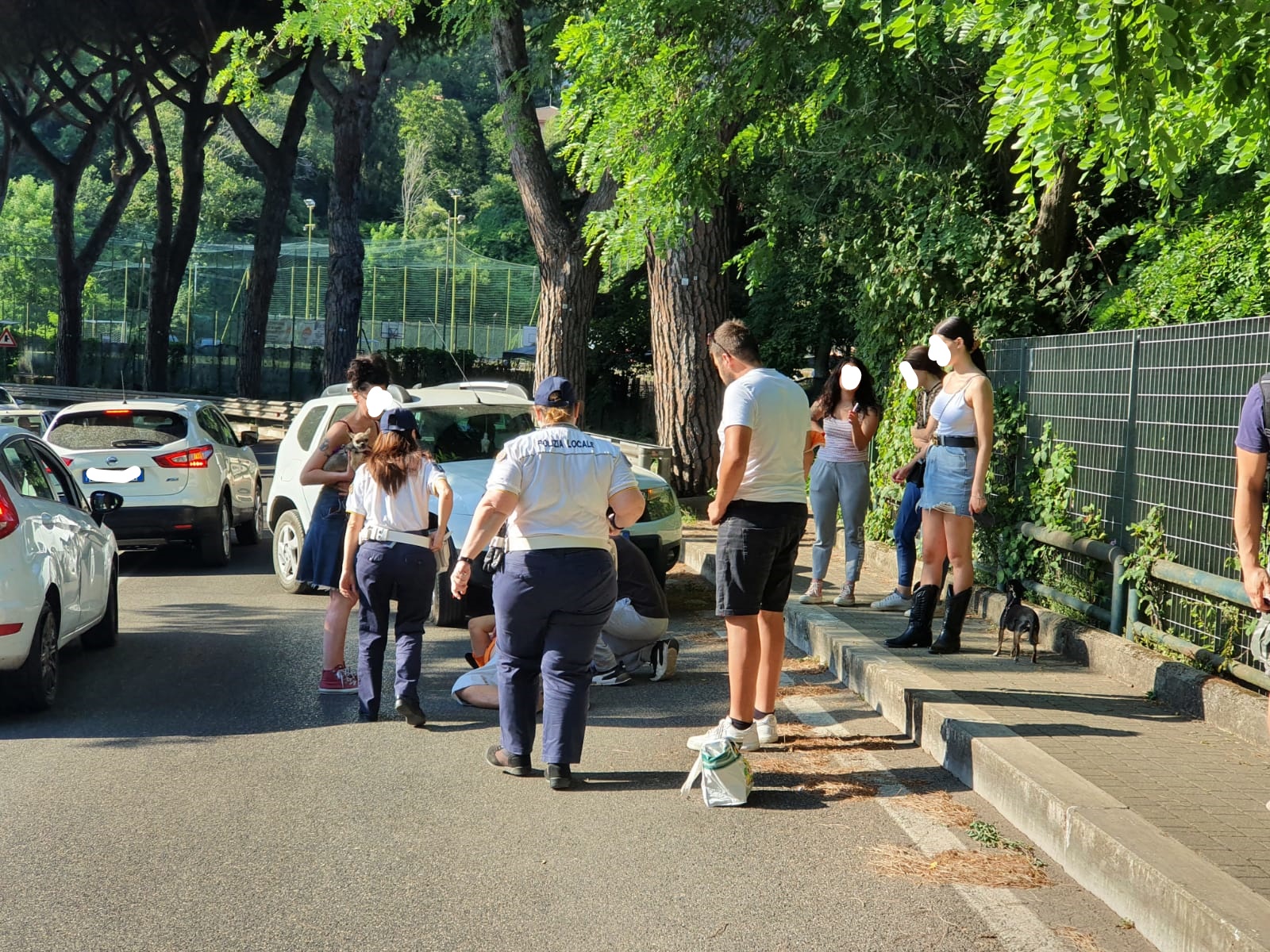 Genzano, uomo colto da un malore su via Appia Nuova portato al pronto soccorso