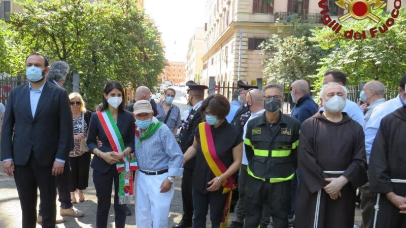 Roma, la Sindaca Virginia Raggi ricorda il bombardamento di San Lorenzo