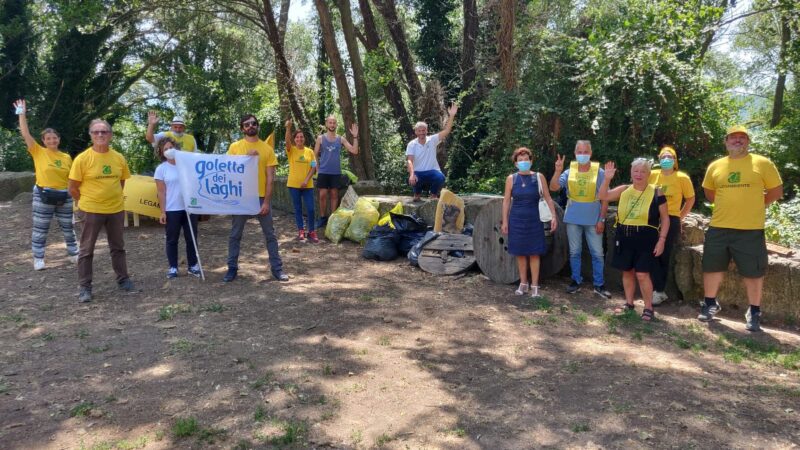 La Goletta di Legambiente sul Lago Albano: “Rafforzare le politiche di tutela su tutto il territorio lacustre dei Castelli Romani”