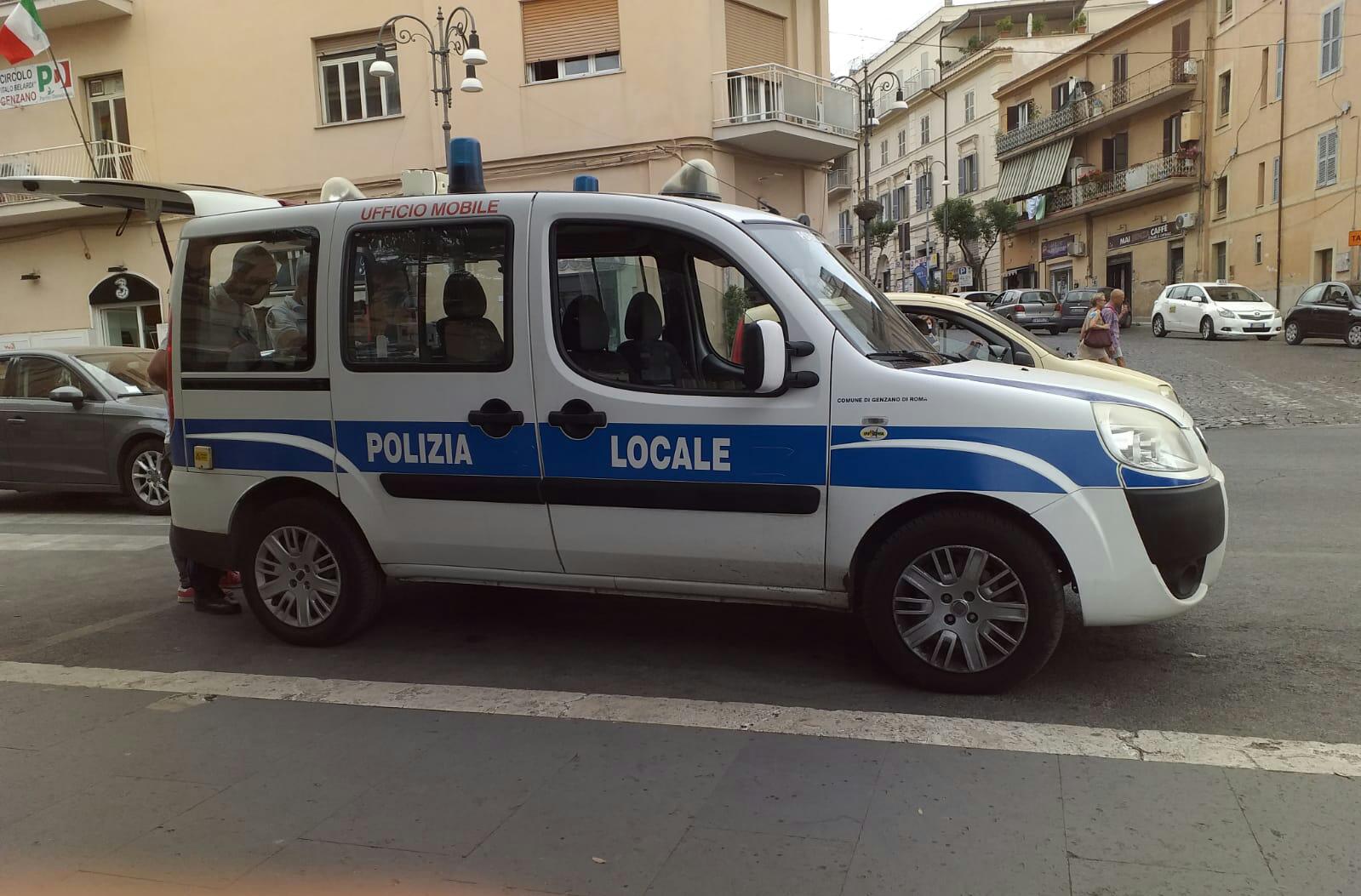 Genzano, 70enne investita da una Nissan Micra nei pressi del centro cittadino