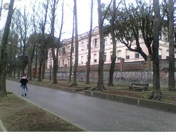 Genzano, la giunta comunale rende noto il suo diniego al cambio nome dell’istituto Comp. De Sanctis