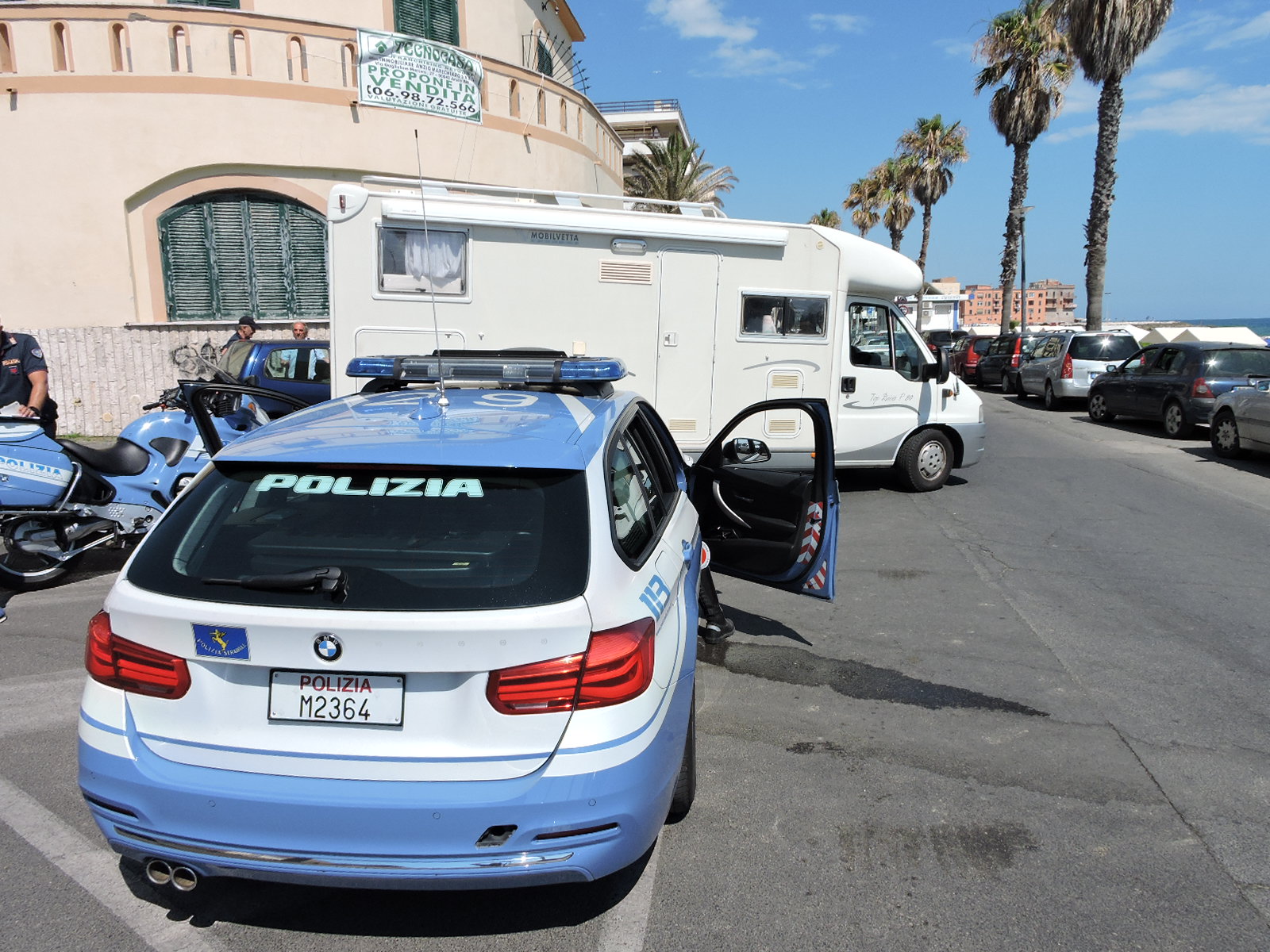 Nettuno, week end di controlli della Polizia Stradale sul litorale romano e sud pontino