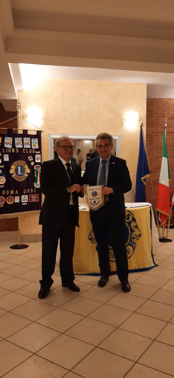 Frascati,  Felice Gasperini del consorzio vini, eletto presidente  Lions Club Roma Urbe