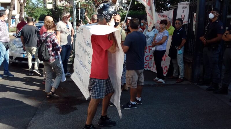 Discarica Albano, il comitato No Inceneritore contro il foglio di via a manifestante: “prepotenza su prepotenza”