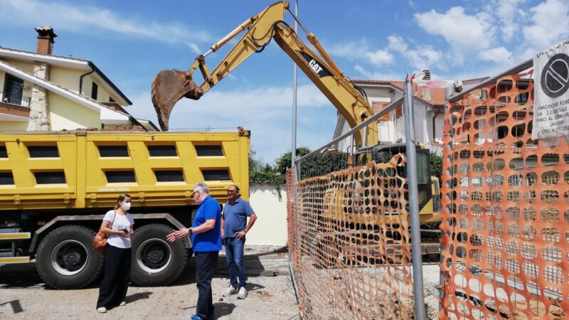 Pomezia, Al via i lavori di scavo per la costruzione delle fogne bianche