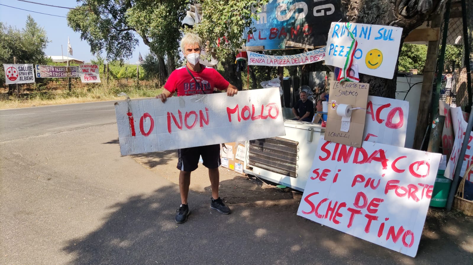 Discarica Roncigliano, continuano le proteste anche a ridosso di ferragosto