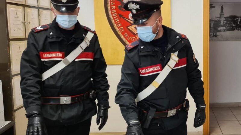 Rocca Priora, chiama il 112 annunciando il suicidio, ma poi spara contro i carabinieri intervenuti in suo aiuto