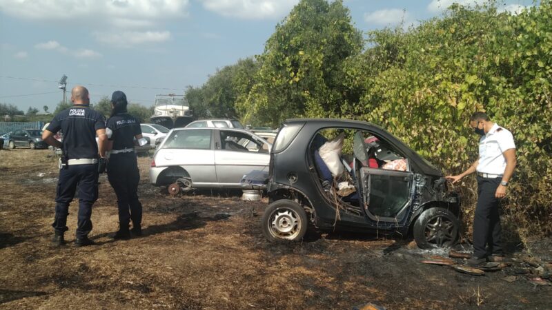 Lanuvio , incendio doloso con sorpresa: polizia locale denuncia un anziano