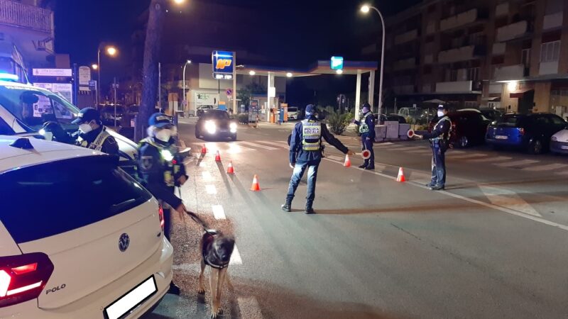 Operazione “Ciampino Sicura Notte”, romano alla guida fugge al posto di blocco e viene rintracciato immediatamente