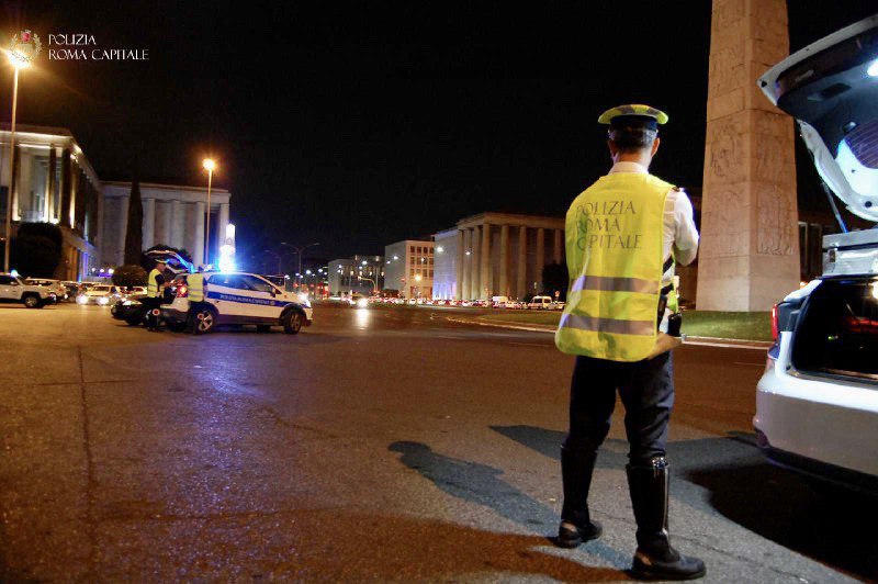 Roma, Eur, incidente stradale con fuga e omissione di soccorso