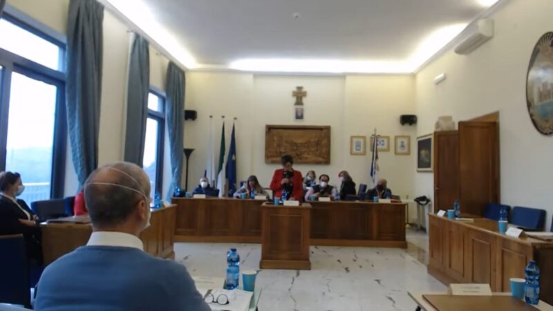 Castel Gandolfo, Angeletti (FdI): “Da Monachesi zero democrazia in Consiglio comunale”