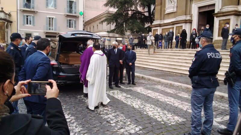 Frascati, celebrati i funerali di Massimo Biazzetti alla Cattedrale di San Pietro