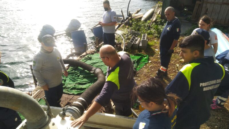 Lanuvio, esercitazione della protezione civile al lago di Nemi per emergenza allagamenti