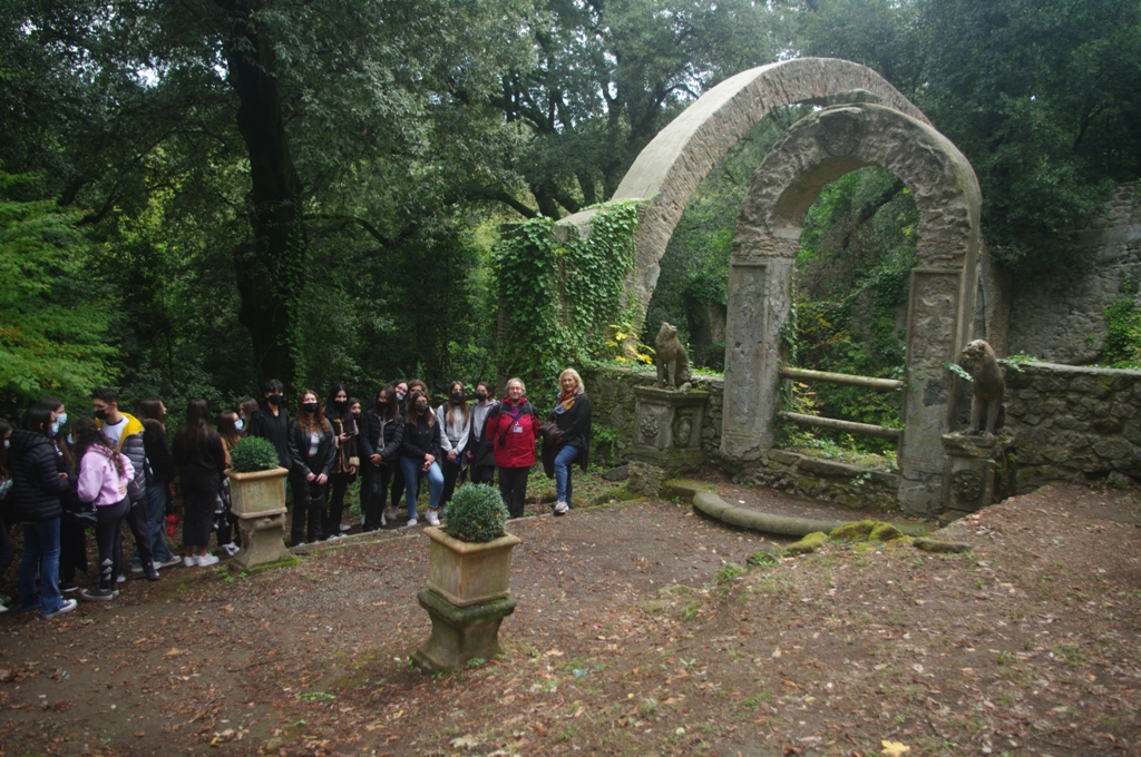 Ariccia, I ragazzi del Joyce scoprono l’antica Aricia dalla Via Appia al Grand Tour