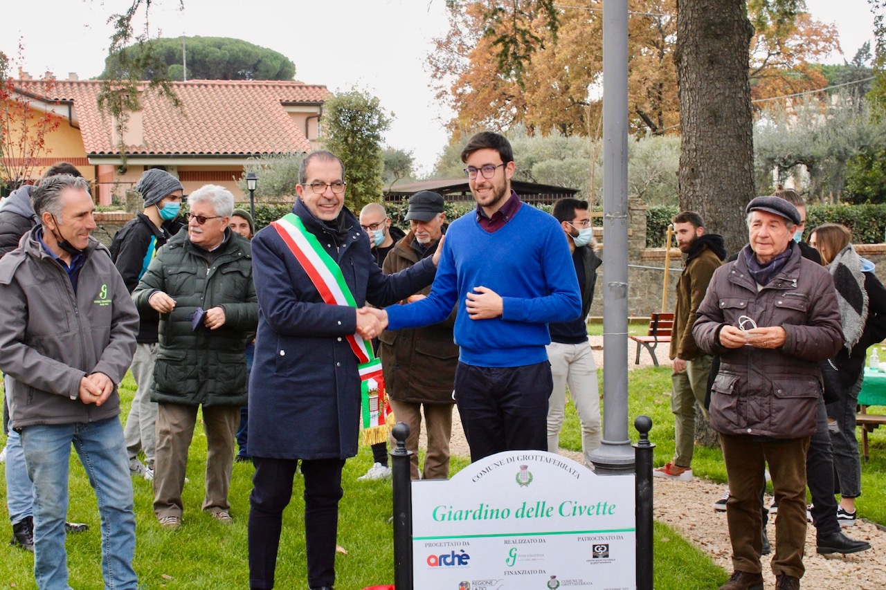 Viale Dusmet, inaugurato il Giardino delle Civette riqualificato dai giovani di Grottaferrata