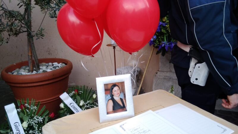 Velletri, grande commozione e partecipazione per i funerali di Romina Trenta