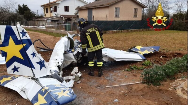 Sabaudia, incidente ultraleggero: muore 68enne di Pomezia, caduto in una proprietà privata e per puro caso non sulle case