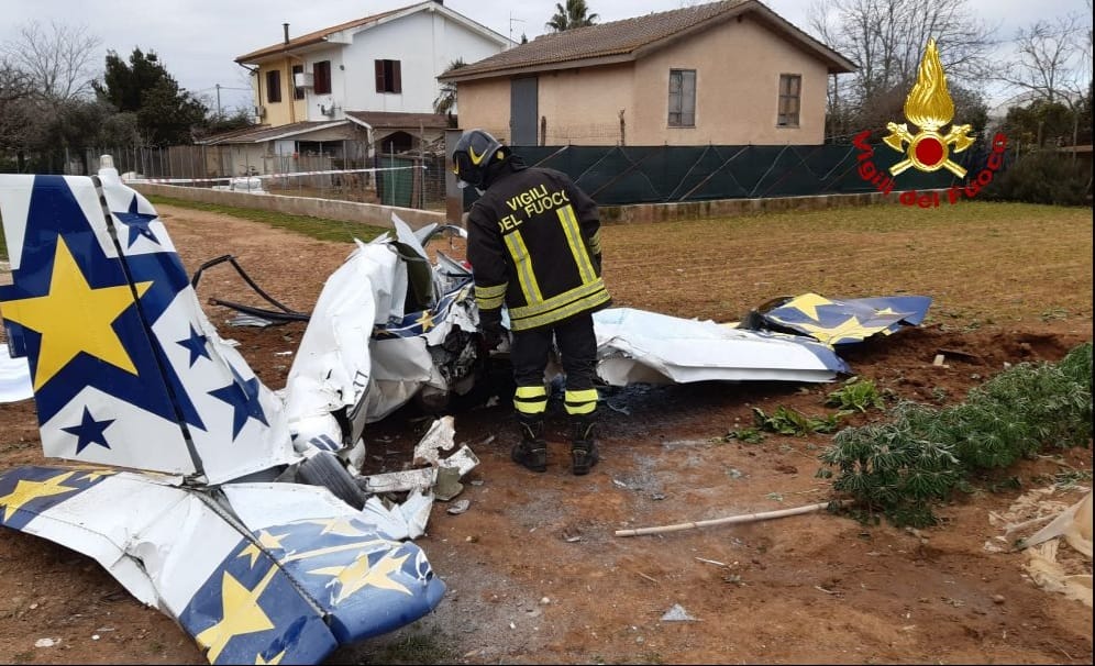 Sabaudia, incidente ultraleggero: muore 68enne di Pomezia, caduto in una proprietà privata e per puro caso non sulle case