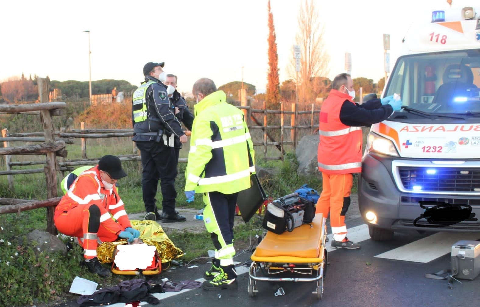 Ciampino, runner investito su Appia Antica identificato ieri sera grazie alla moglie