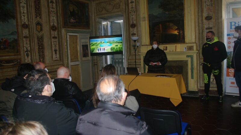 Ariccia, un successo la presentazione del nuovo progetto di ciclabilità dell’Appia Antica tra Roma e Formia promosso da Bikesquare Castelli Romani presentato alla Locanda Martorelli