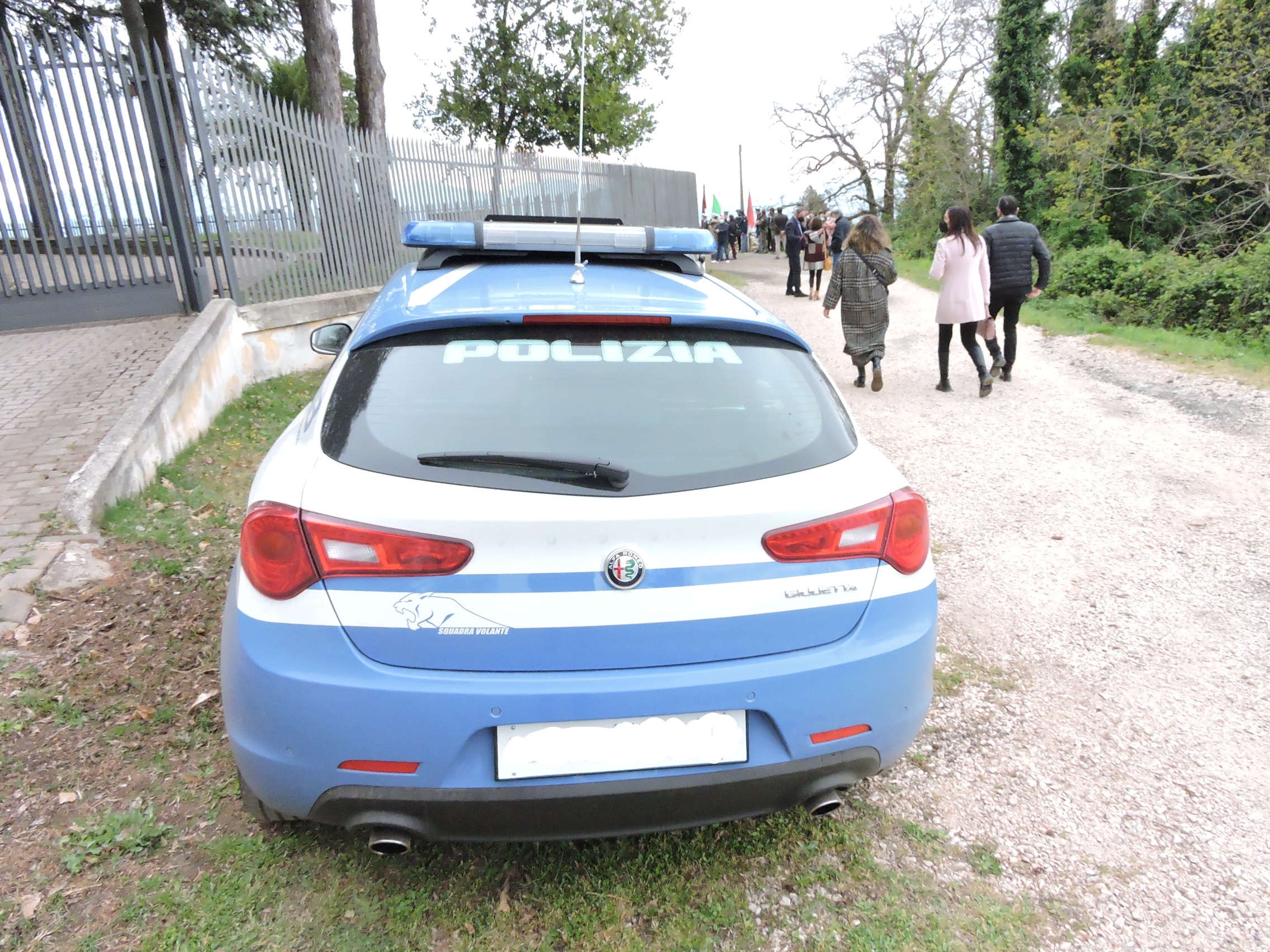 Velletri: la truffa corre in strada