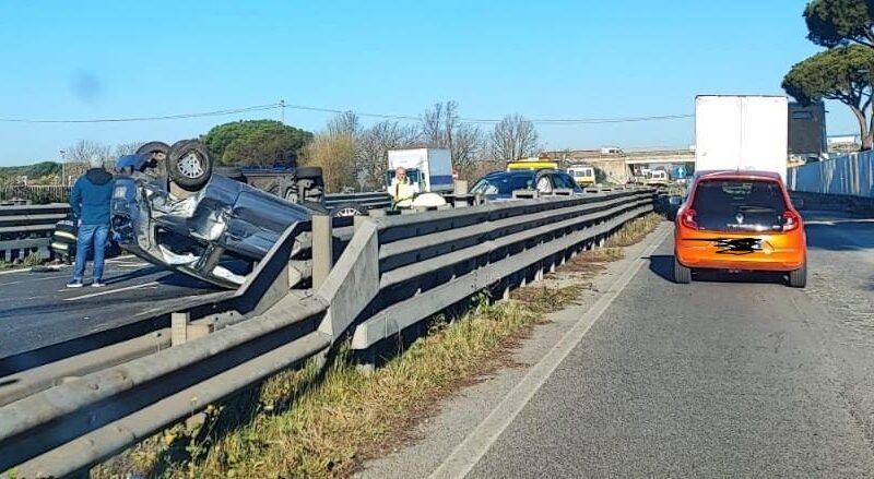 Pontina, mega incidente al km 51.500 file chilometriche in direzione Roma da alcune ore