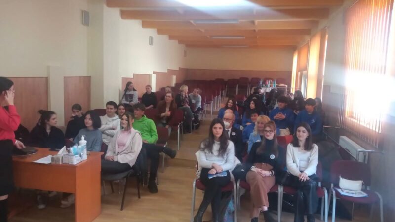 Ariccia, studentesse del Joyce in visita in Romania nell’ambito del progetto Erasmus + sull’ambiente