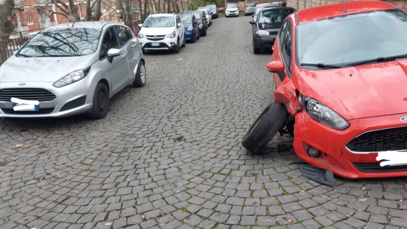 Frascati, trovato il colpevole dei danni alle auto in Via Consalvi