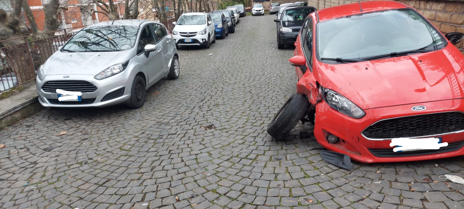 Frascati, trovato il colpevole dei danni alle auto in Via Consalvi